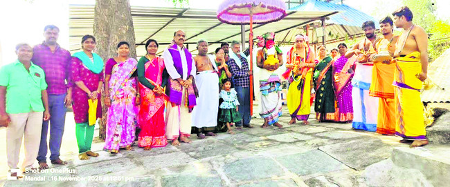 జీడికల్‌లో ఘనంగా చక్రస్నానం3