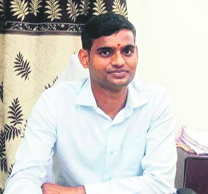 కనిపిస్తే కబ్జా! 1