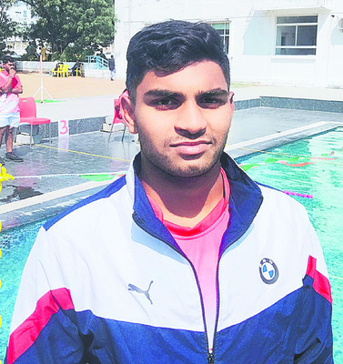 స్విమ్మింగ్‌ పోటీల్లో విద్యార్థుల సత్తా 1