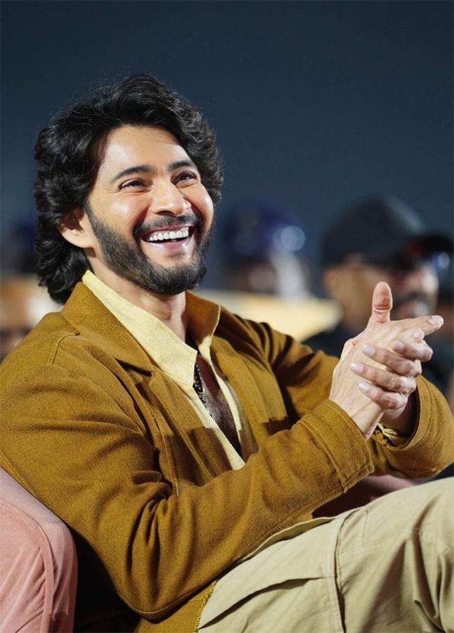 మహేశ్ బాబు 'వారణాసి' సినిమా ఈవెంట్ (ఫొటోలు) | Mahesh Babu Varanasi ...