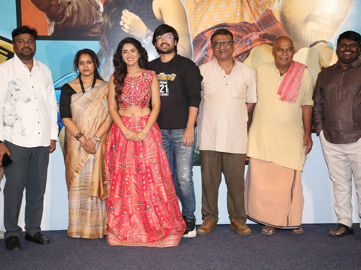 Paanch Minar Movie Trailer Launch Event Photos11