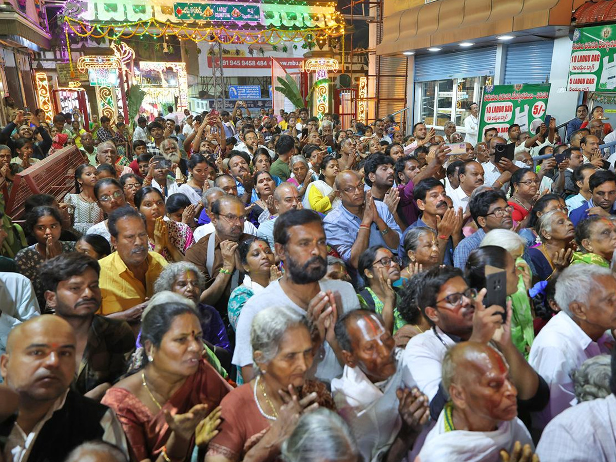 The abode of Goddess Padmavati adorned7