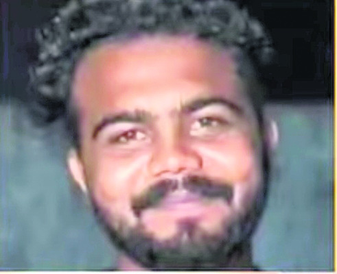 రూ.32 లక్షల  నగలు స్వాధీనం 5