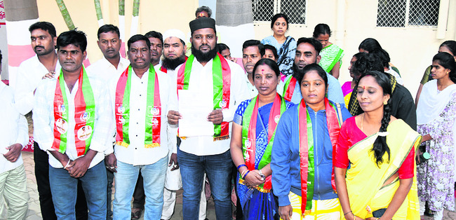 విన్నపాలు వినవలె1