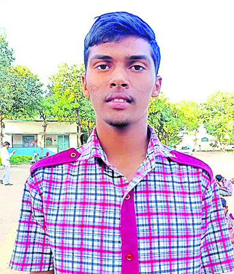 ఖాళీ కడుపుతో క్లాసులకు.. 1