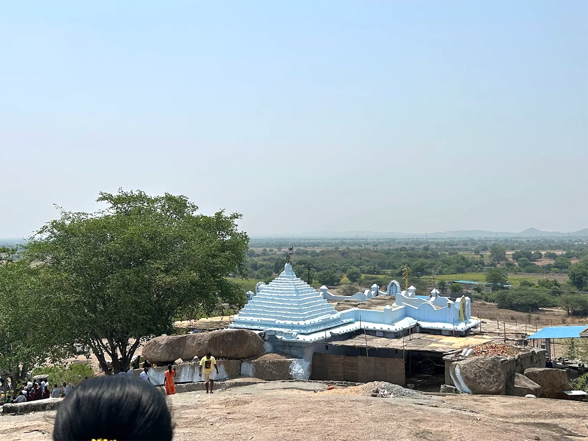 Devotional : Lakshmi Narasimha Swamy Temple Bejjanki HD Photos19