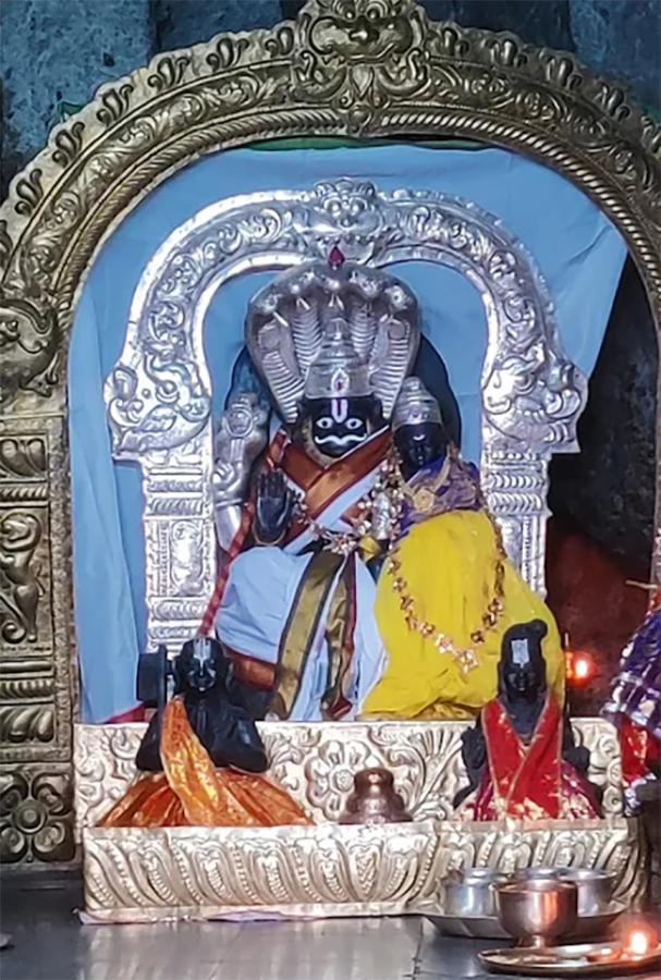 Devotional : Lakshmi Narasimha Swamy Temple Bejjanki HD Photos8