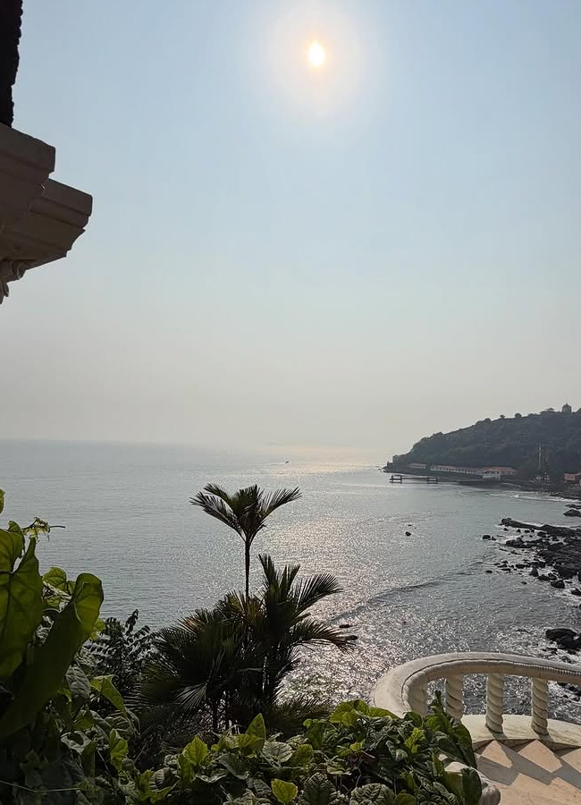 'Varanasi' movie beauty Priyanka Chopra Goa trip (Photos)3