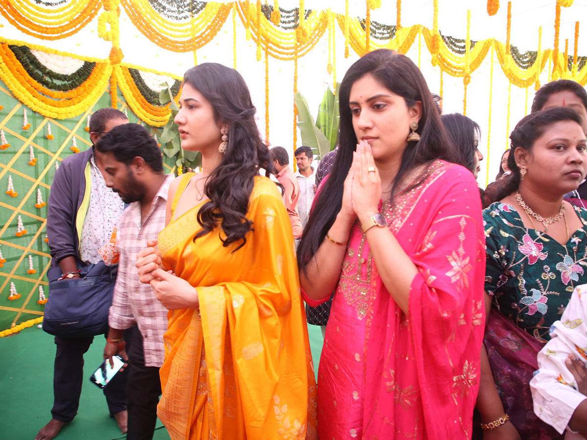 Raj Tarun New Movie Tortoise Grand Pooja Ceremony16