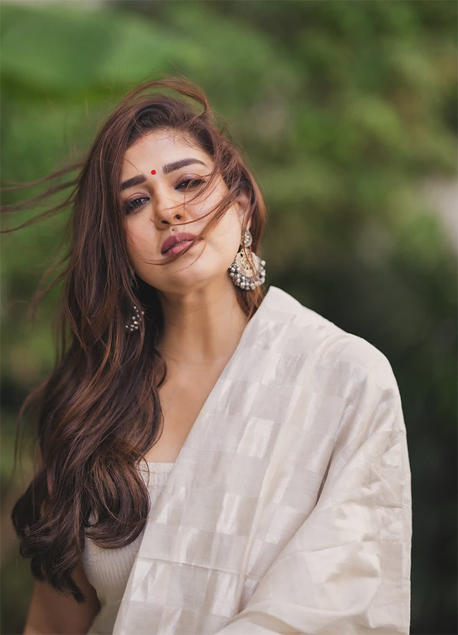 Tollywood Actress Nayanthara Birthday Special Photos HD13