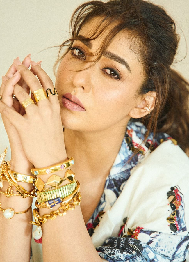 Tollywood Actress Nayanthara Birthday Special Photos HD20