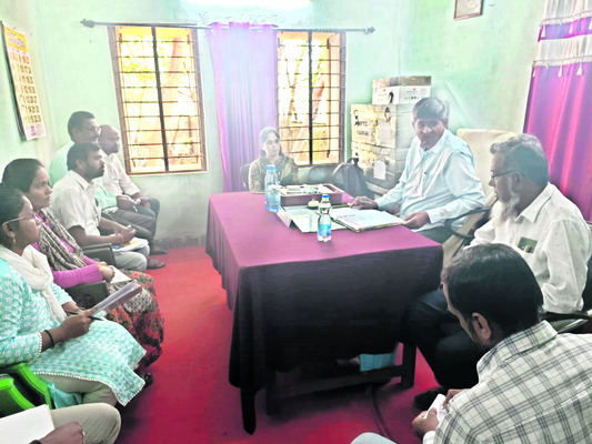 మౌలిక వసతుల పరిశీలన1