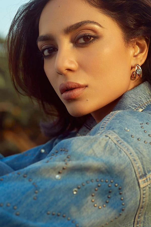 Actress Sobhita Dhulipala Latest Photos 6