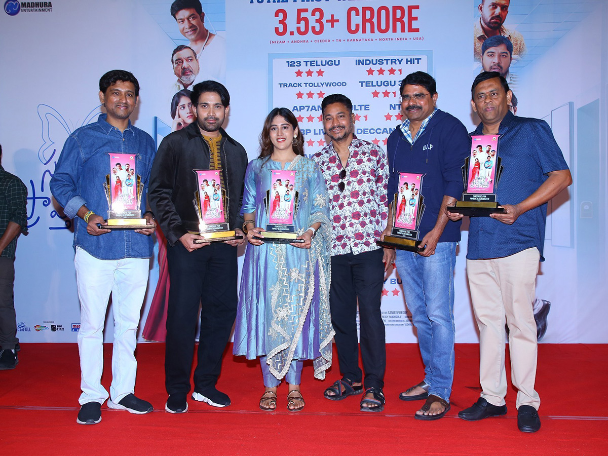 Santhana Prapthirasthu Success Meet Photos17