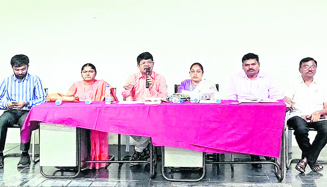 కంప్యూటర్ పరిజ్ఞానం పెంపొందించాలి2