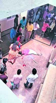 నందినీకి ఏమైనా జరిగితే..! 1