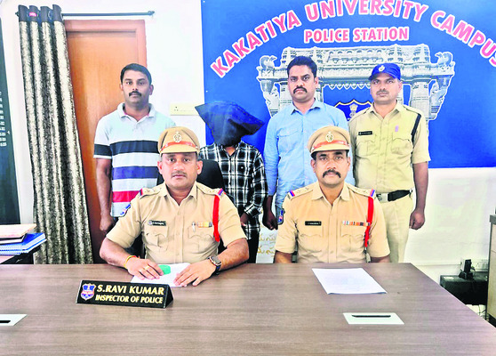 ప్రమాద స్థలం పరిశీలన
1