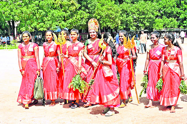 ఘనంగా పిల్లల పండుగ ప్రారంభం1
