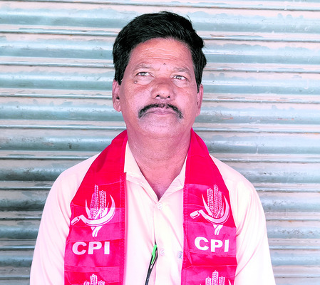 గురువా.. కనవా!
3