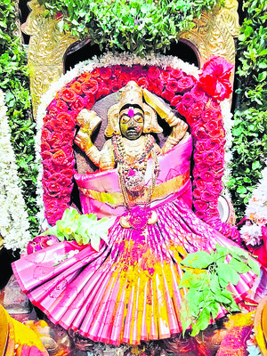 శరవేగంగా పైడితల్లి అభివృద్ధి పనులు1