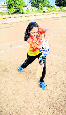 బ్యాట్‌ పడితే పరుగుల వర్షమే 2