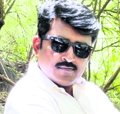 గోవులను తరలిస్తున్న  కంటెయినర్‌ పట్టివేత1