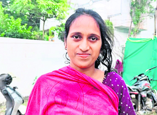 జగనన్న కాలనీలపై కక్ష 6