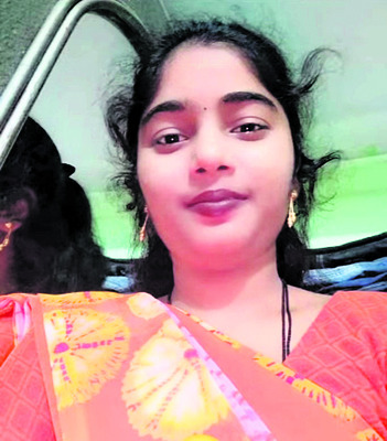 మహిళ అనుమానాస్పద మృతి 1