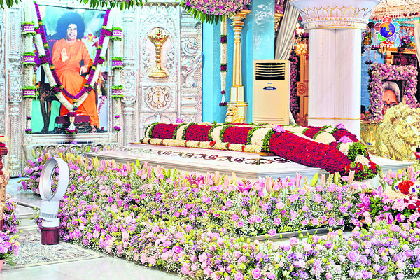 సాయి కీర్తనం.. స్వర సమ్మేళనం 1