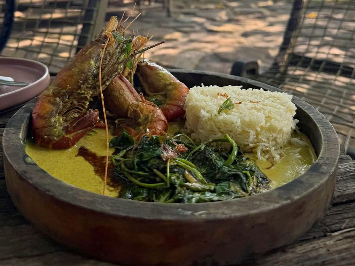 Amala Paul enjoying Her time In Sri Lanka with Her Husband Photos7