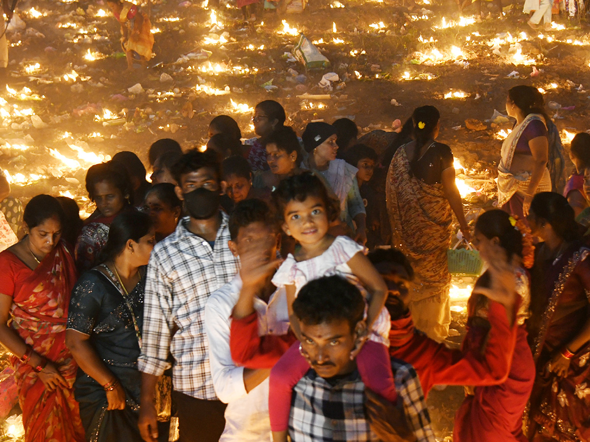 Deepotsavam at Sri Anantha Padmanabha Swamy Temple Visakhapatnam13