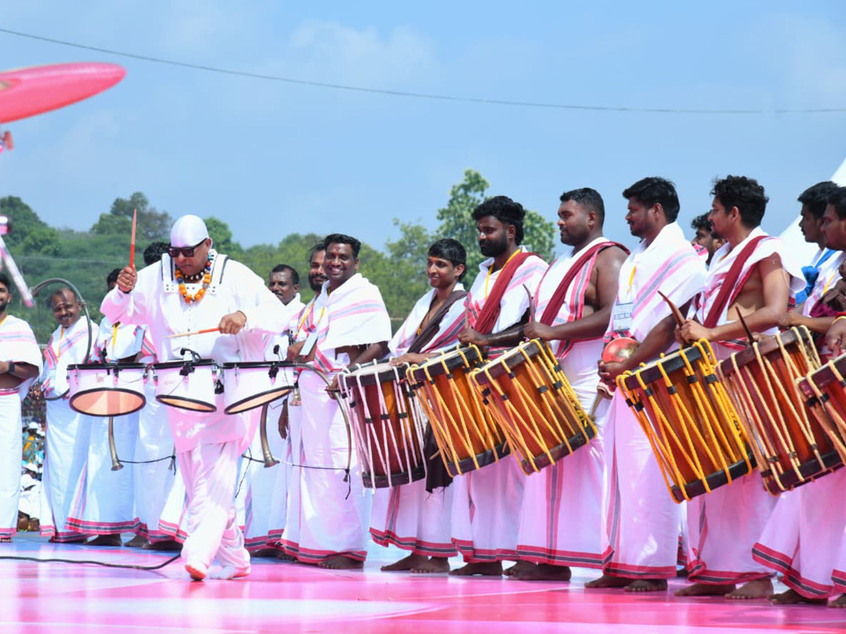 Mahasamadhi of Sri Sathya Sai Baba to pay obeisance in Puttaparthi10