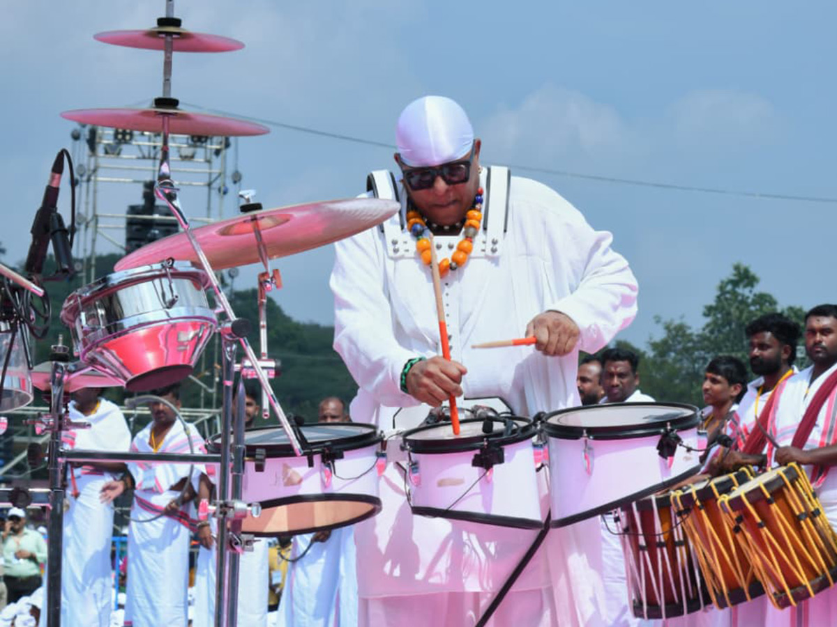 Mahasamadhi of Sri Sathya Sai Baba to pay obeisance in Puttaparthi11