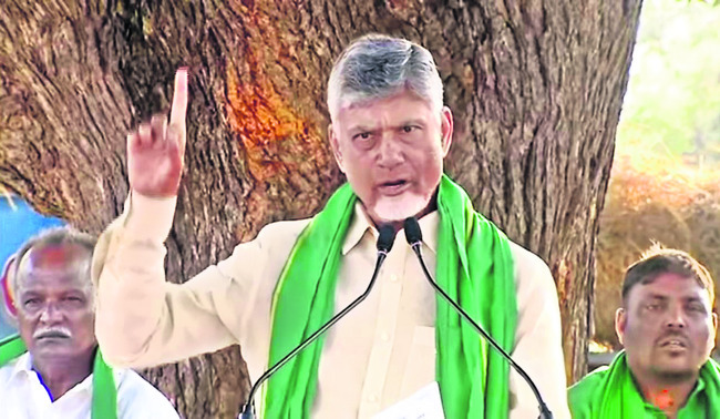 ● పట్టిసీమ వల్లే సీమకు నీరట! 1