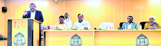 ఫేస్‌ బయోమెట్రిక్‌ తప్పనిసరి
1