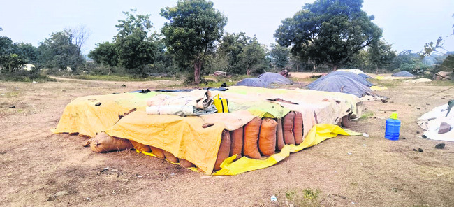 కాంటా అయినా.. కష్టాలే..1