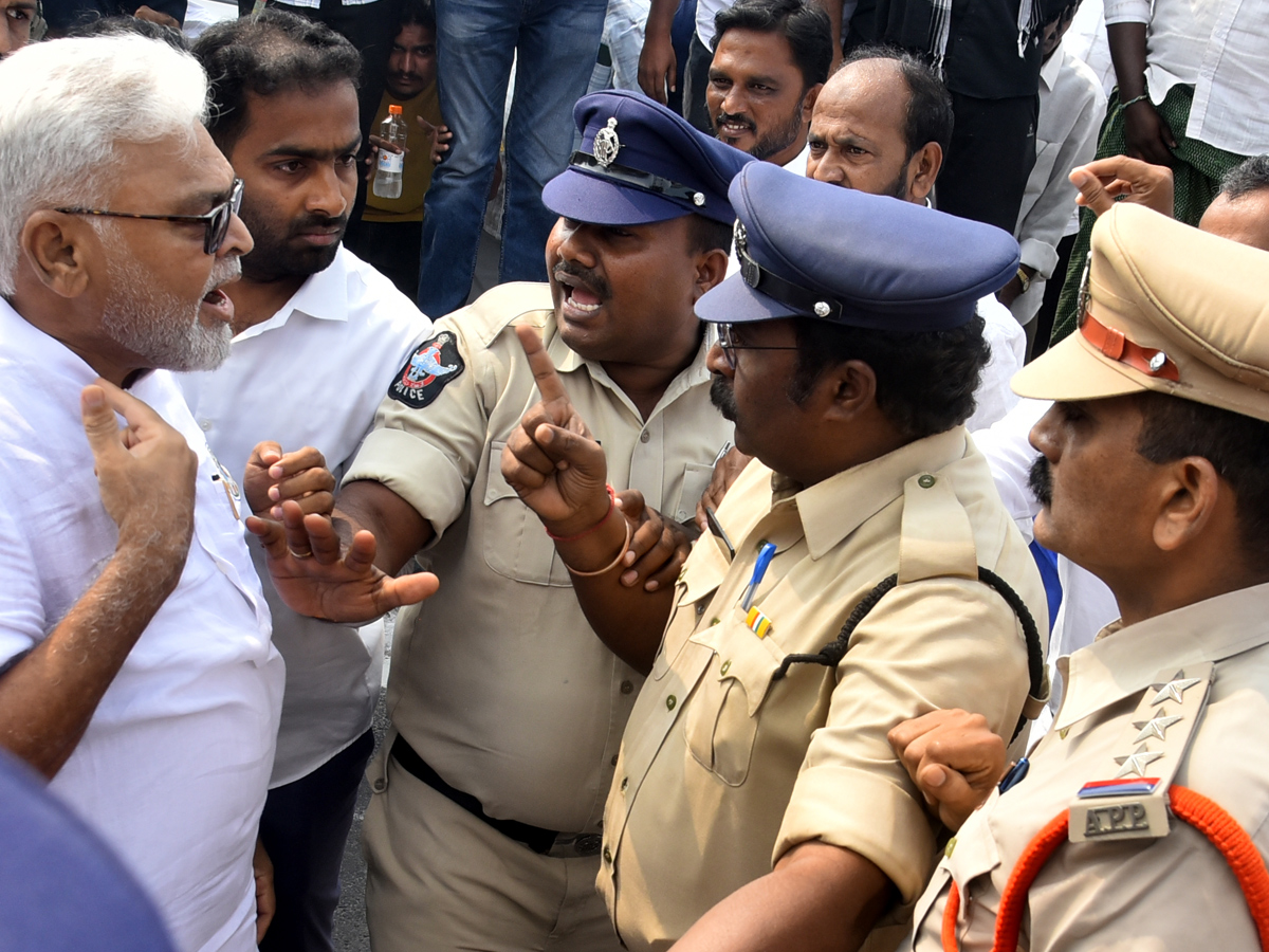 Best Photos of The Week in AP and Telangana Photo Gallery10