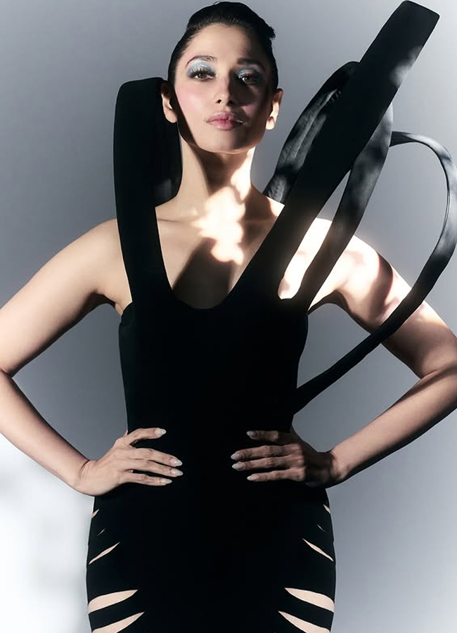 Tamannaah playing hide and seek in a variety dress (Photo)6