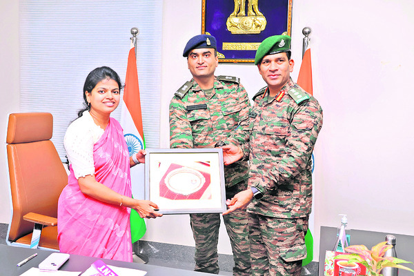 అంతర్జాతీయ  కాన్ఫరెన్స్‌కు రోహిణి1