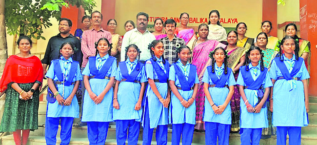 జిల్లాలోని ఎనిమిది  మండలాల్లో వర్షం 1