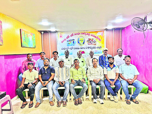 జిల్లా ఖోఖో అసోసియేషన్‌ నూతన కార్యవర్గం 1