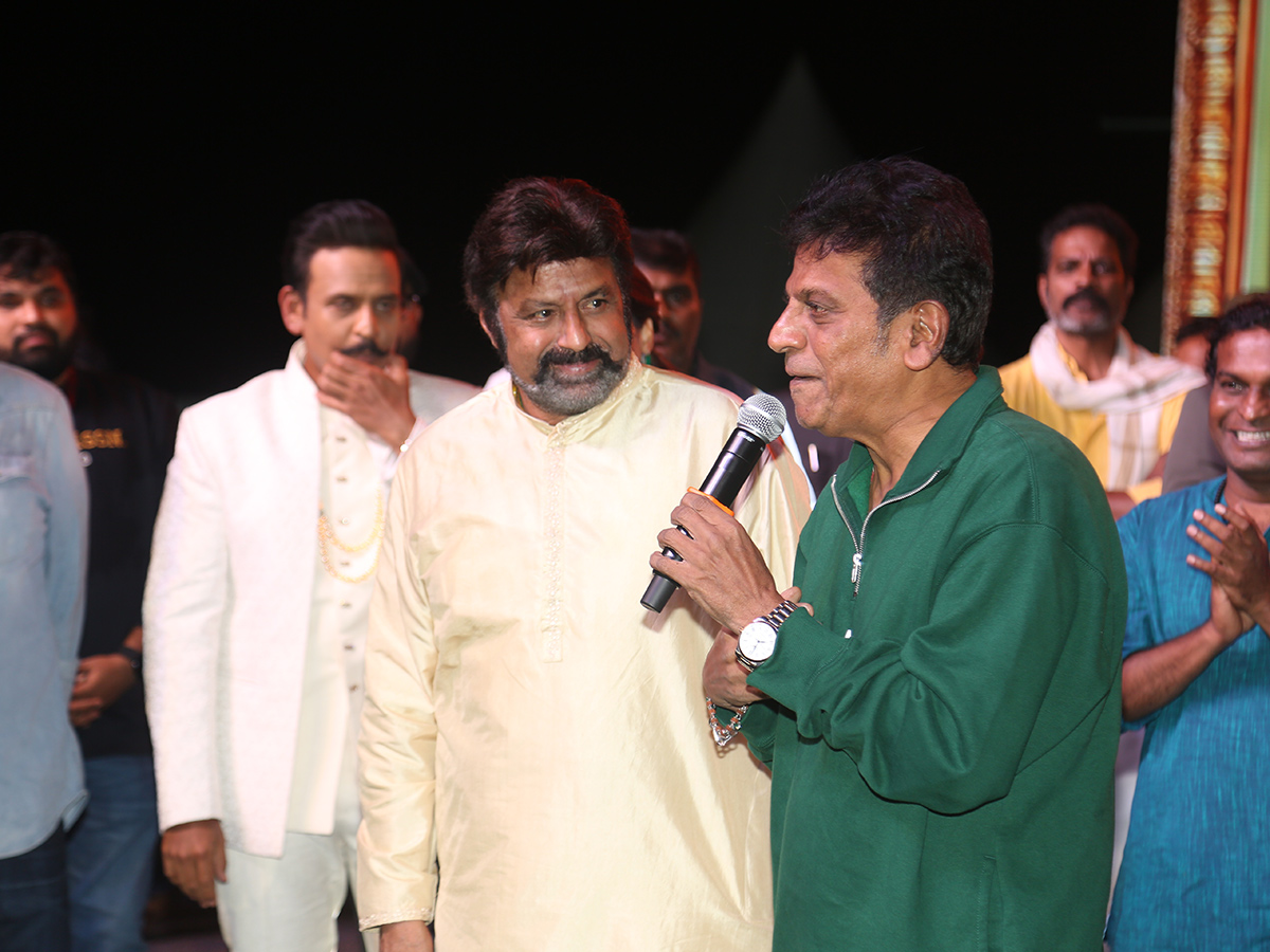 Nandamuri Balakrishna Akhanda 2 Trailer Launch Photos1