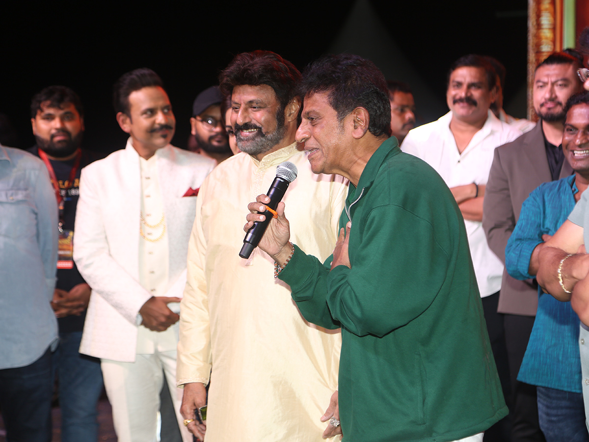 Nandamuri Balakrishna Akhanda 2 Trailer Launch Photos17