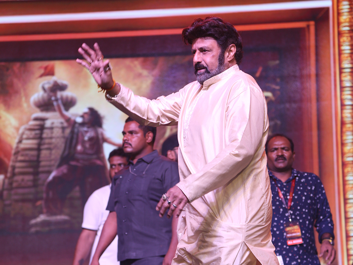 Nandamuri Balakrishna Akhanda 2 Trailer Launch Photos4