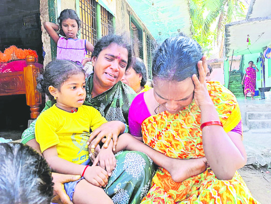 పాలకుల నిర్లక్ష్యమే.. పేదలకు శాపం1