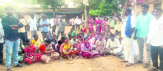 న్యాయవాదులకు బీమా కల్పించాలి 1