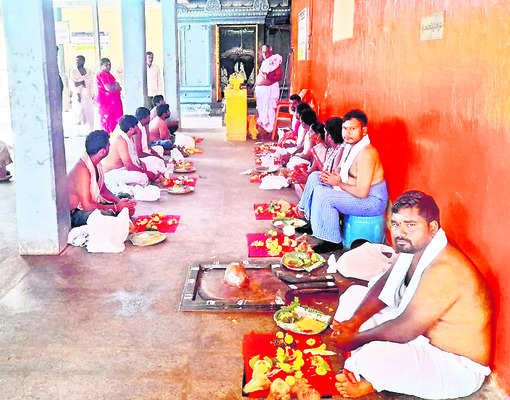 నేడు మంత్రి దుద్దిళ్ల పర్యటన
1