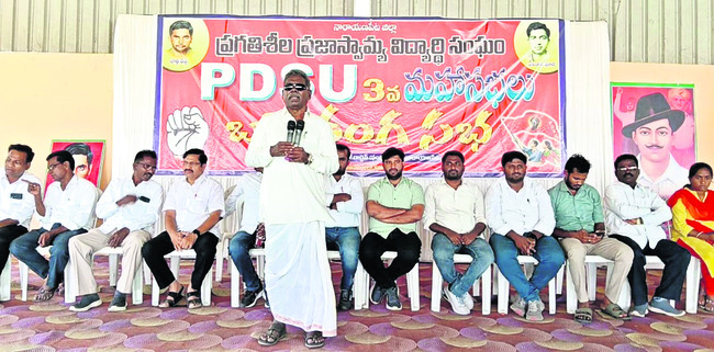 క్రీడల్లో రాణిస్తే ఉజ్వల భవిష్యత్‌ 
2