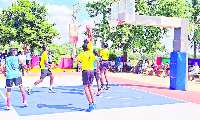 జాతీయ సాహస శిబిరానికి పెనుకొండ విద్యార్థి 1