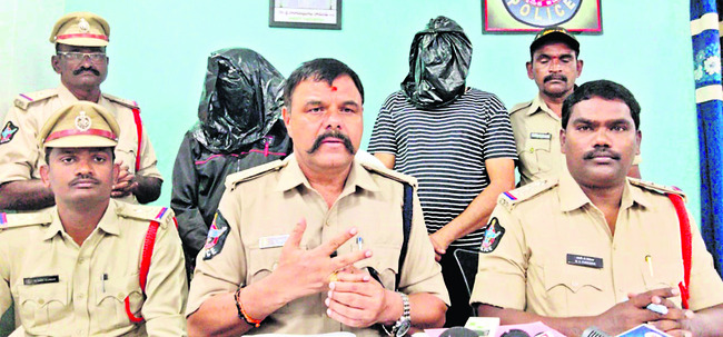 విద్యుదాఘాతంతో  వ్యక్తి మృతి   1